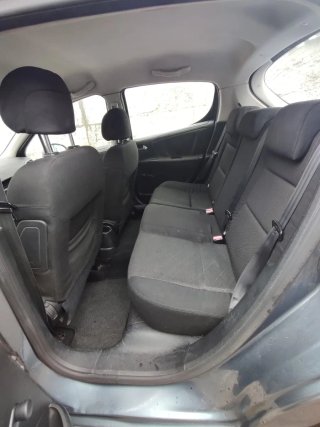 Peugeot 207 2006