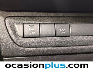 Peugeot 2008 PureTech 110 S&S Allure EAT6 81 kW (110 CV)