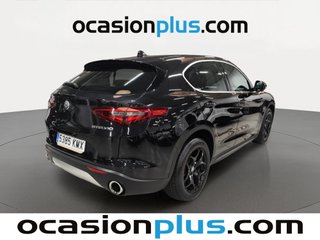 Alfa Romeo Stelvio 2.2 Diésel Super RWD 132 kW (180 CV)