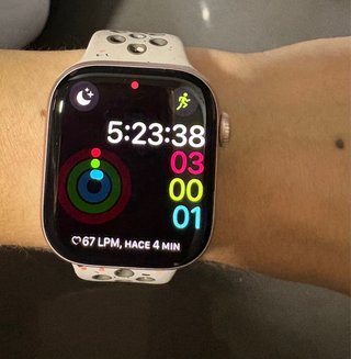 Apple Watch Series 10 Nike Rosa/Plata
