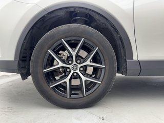 Toyota Rav4 2.5l hybrid 2WD Feel!