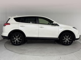 Toyota Rav4 2.5l hybrid 2WD Feel!