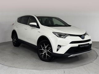 Toyota Rav4 2.5l hybrid 2WD Feel!