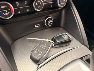 ALFA_ROMEO Stelvio 2.2 Diésel 154kW (210CV) Veloce Q4