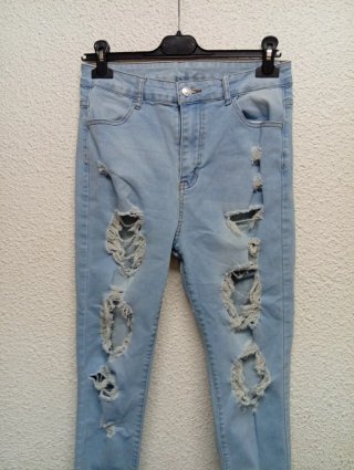 2 Vaqueros Rotos Talla 40 y 42