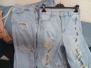 2 Vaqueros Rotos Talla 40 y 42
