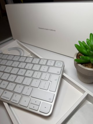 Pack Apple a Estrenar: Teclado Touch ID + Ratón