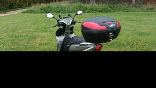 Honda SH 125 Scooter Plata
