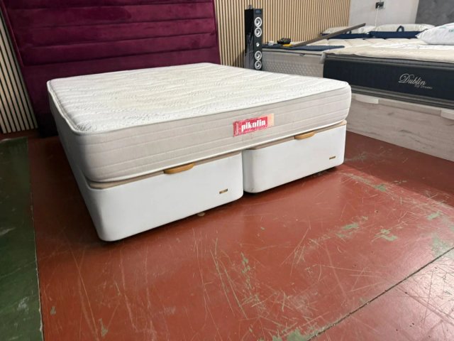 Base Cama 160x200 con 2 Canapés y Colchón