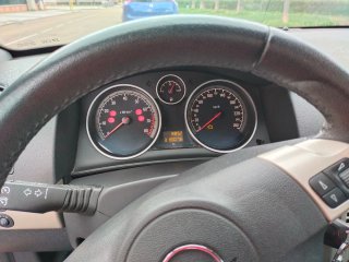 Opel Astra 2008
