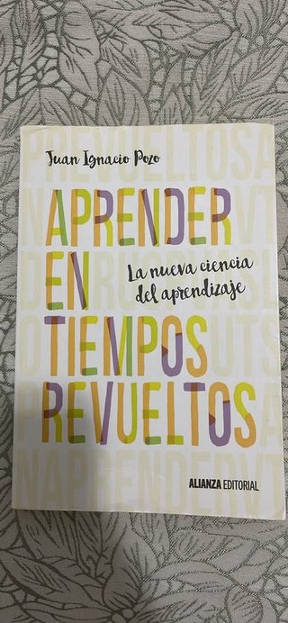 Libro aprender en tiempos revueltos