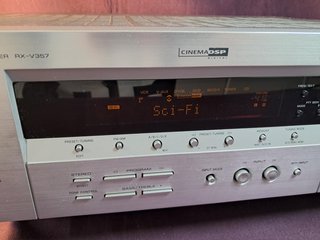 Amplificador Home Cinema Yamaha RX-V357