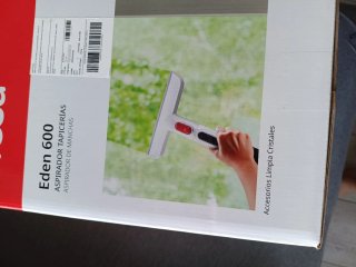 Aspirador Limpiador Tapicerías Ufesa Eden 600W