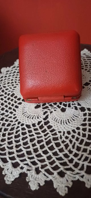 Sveglia tascabile vintage Melux