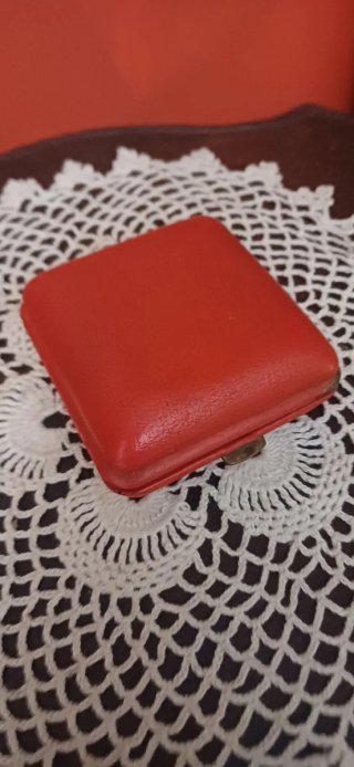 Sveglia tascabile vintage Melux