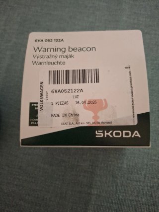 SET 2 BALIZAS V16 SKODA