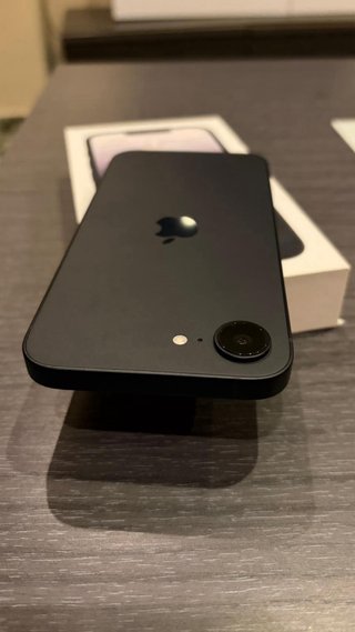 iPhone 16e Negro