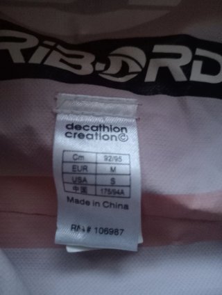 Chaqueta impermeable deportiva