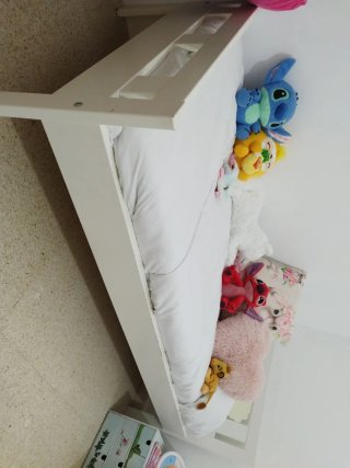 Se regala cama infantil IKEA blanca