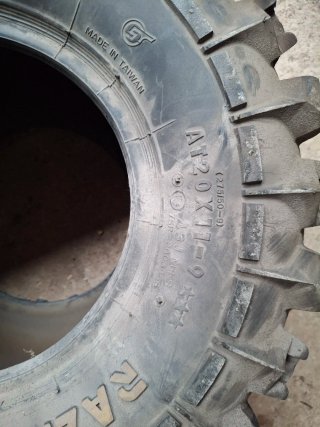 Neumático Maxxis RAZR 2 AT20X11-9