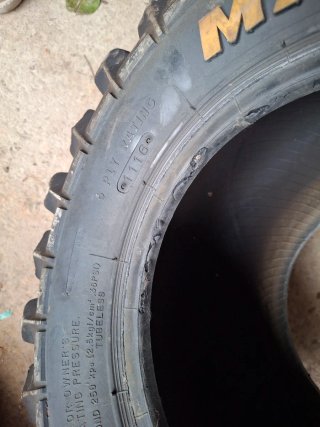 Neumático Maxxis RAZR 2 AT20X11-9