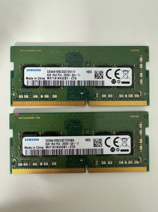 2x Samsung 8GB DDR4 RAM