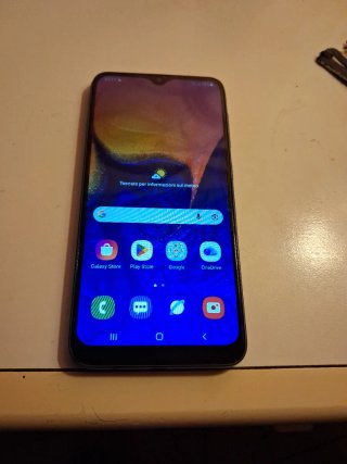 Samsung Galaxy A10 blu