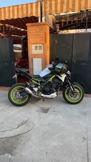 Kawasaki Z900 2022 LIMITABLE A2