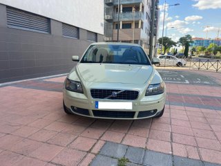 Volvo S40 2.4 Auto Momentum