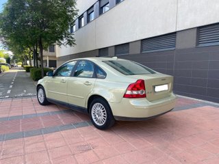 Volvo S40 2.4 Auto Momentum
