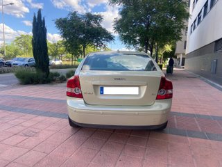 Volvo S40 2.4 Auto Momentum