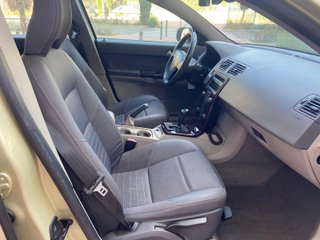 Volvo S40 2.4 Auto Momentum