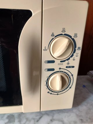 Microondas Grill Láser Blanco