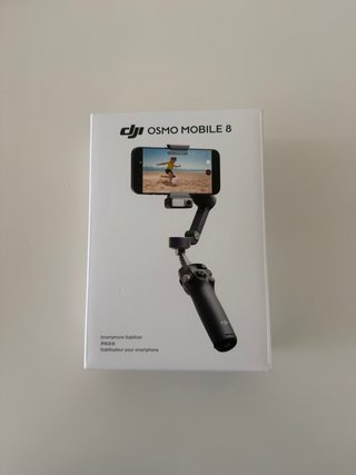 DJI Osmo Mobile 8 - Gimbal 360°