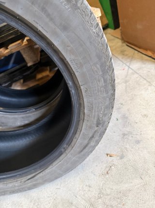 2 Neumáticos Pirelli usados