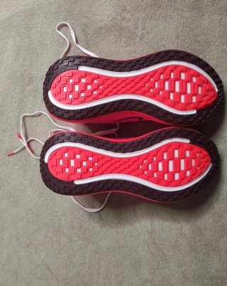 Nike Vomero Plus Mujer Talla 40