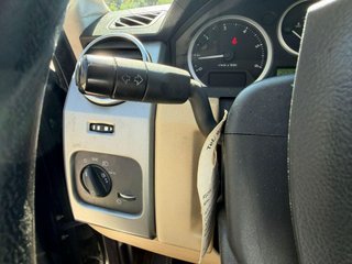 Land Rover Discovery 2.7 TDV6 SE