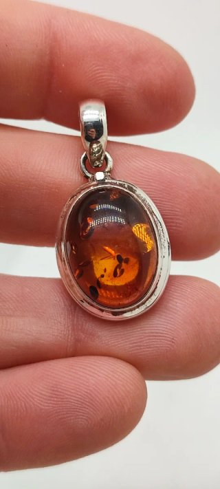 Colgante de Plata y Ámbar.