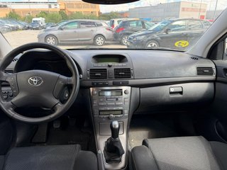 Toyota Avensis 2.0 16V Linea Terra