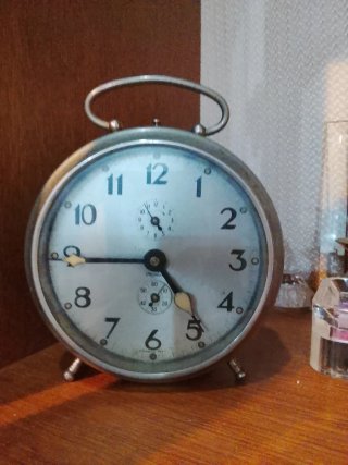 Sveglia meccanica Junghans, Seiko e veglia