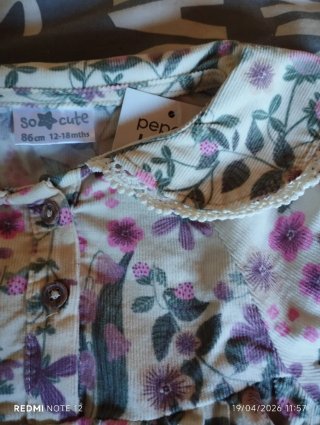 Vestido floral para bebé
