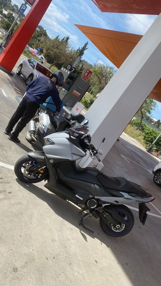 Yamaha T-MAX 560