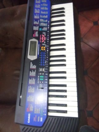 Teclado Casio CTK-411