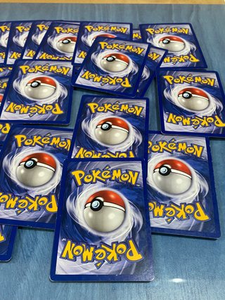 30 cartas pokémon WOTC holandés alguna 1ª edición