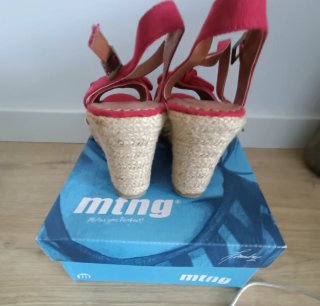 Sandalias esparto rojas