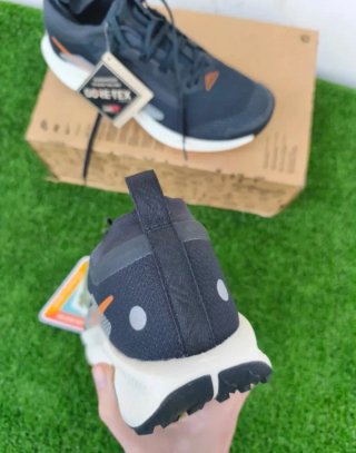 Nike Pegasus Trail 5 Gore-Tex Nero Arancione