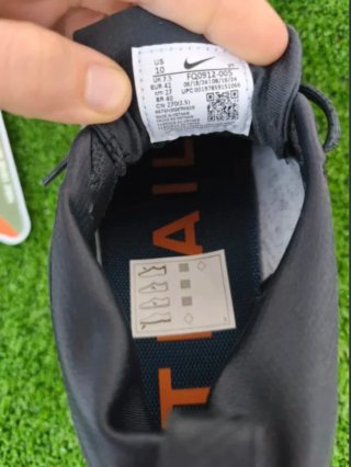 Nike Pegasus Trail 5 Gore-Tex Nero Arancione
