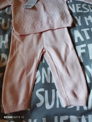 Conjunto punto bebé 6-9 meses