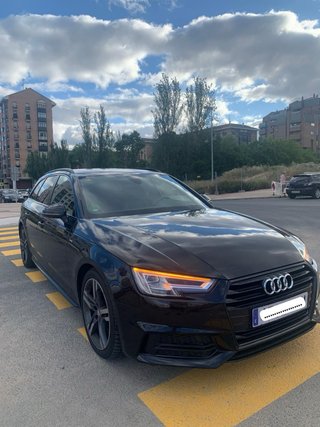 Audi A4 Avant SLine 2.0 TDI STronic