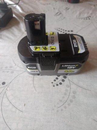 Batería Ryobi ONE+ 18V 4.0Ah